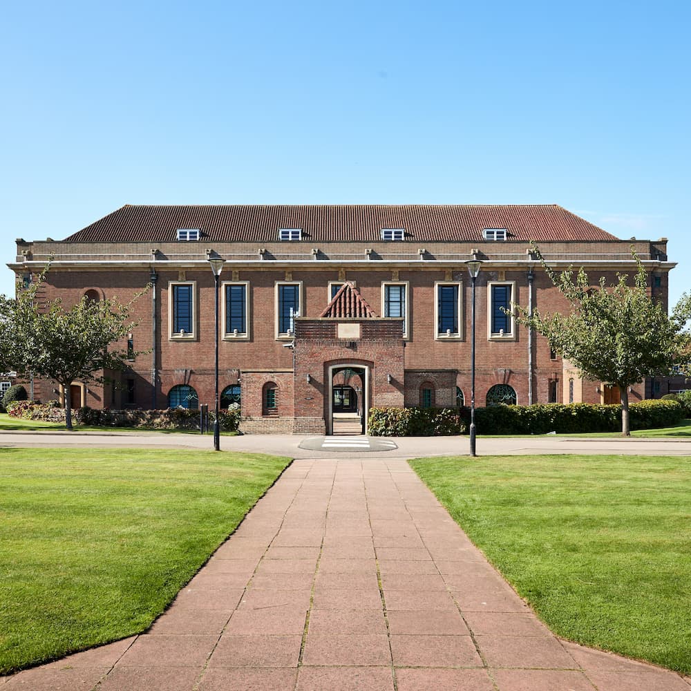 Merchant Taylors' School